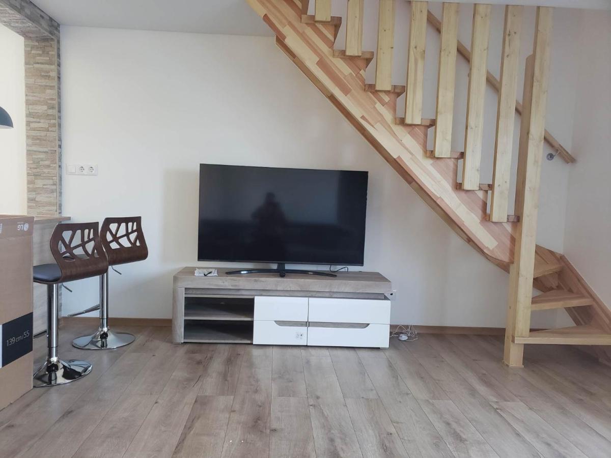 Apartamentai Pas Kaju Senamiestyje Salia Botanikos Parko Palanga Exterior photo
