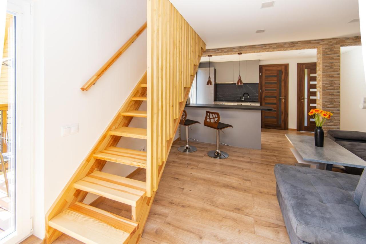 Apartamentai Pas Kaju Senamiestyje Salia Botanikos Parko Palanga Exterior photo